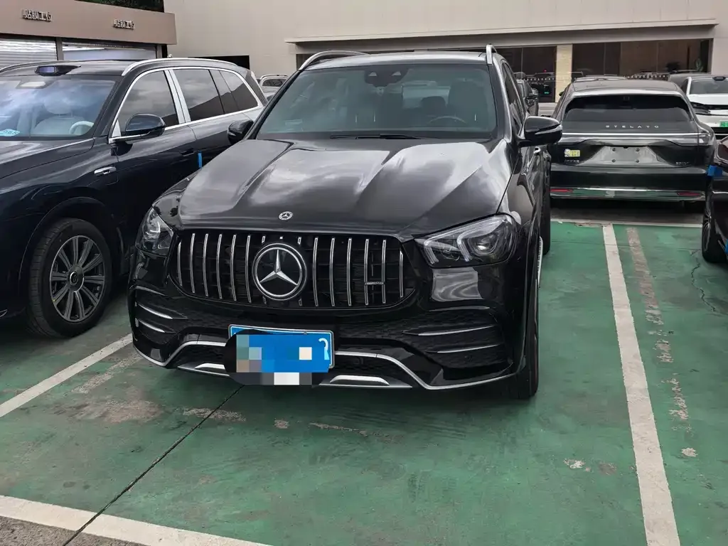 Mercedes-Benz GLE AMG — фото 1