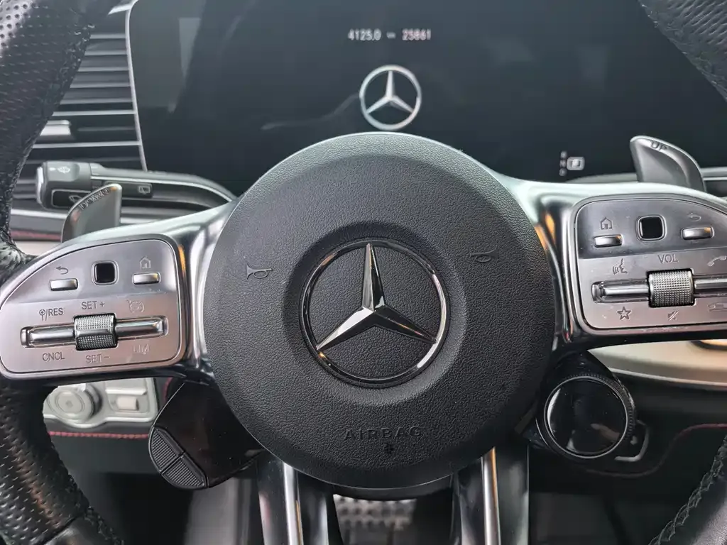 Mercedes-Benz GLE AMG — фото 8