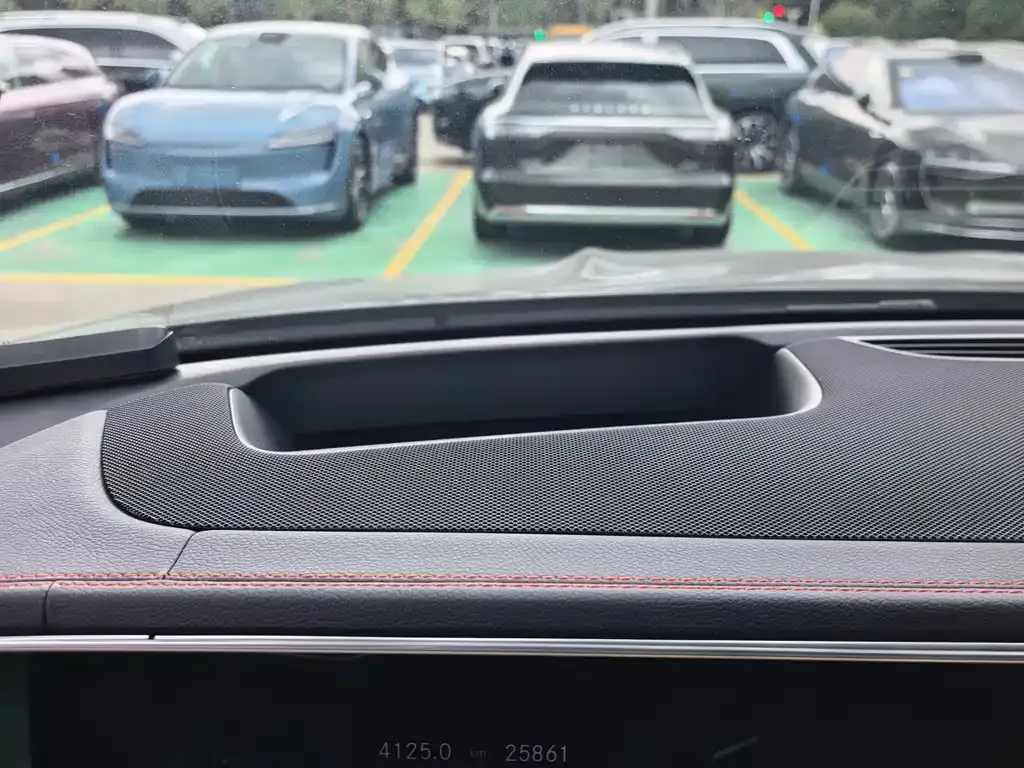 Mercedes-Benz GLE AMG — фото 9