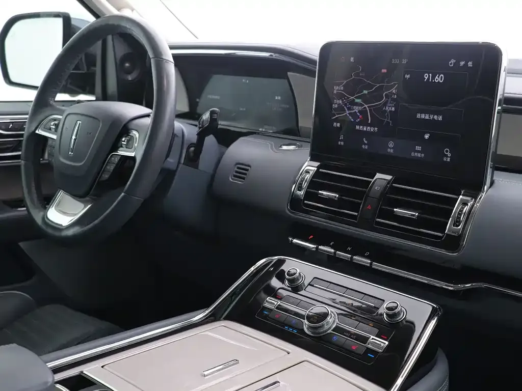 Lincoln Navigator — фото 10