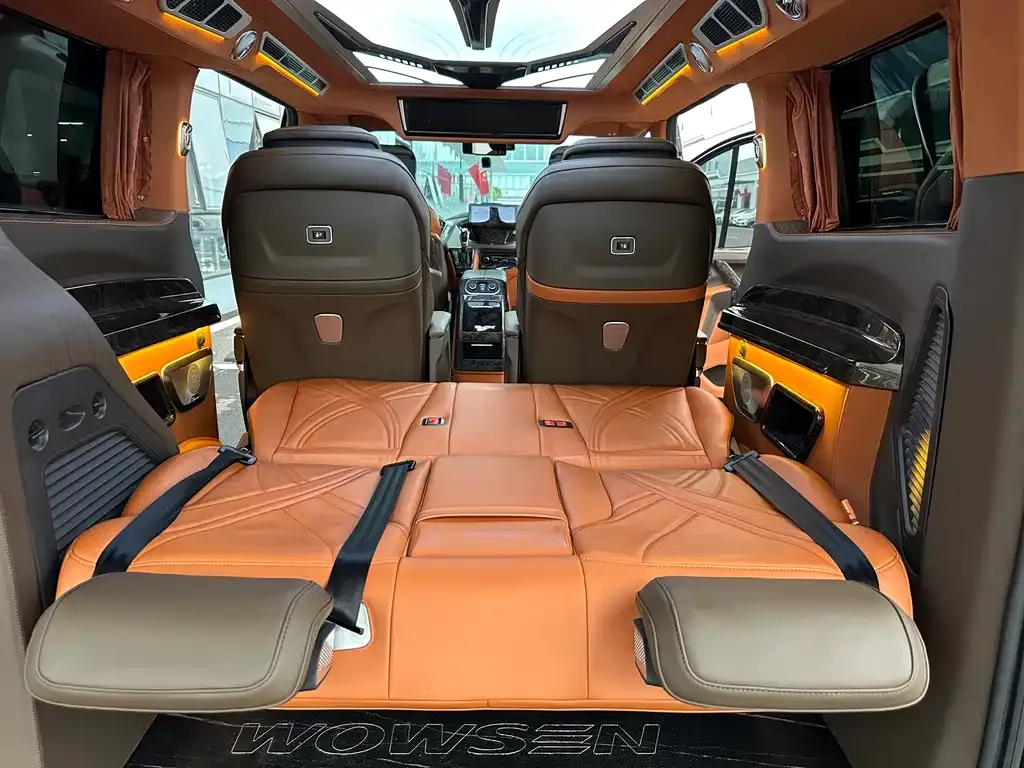 Ford Tourneo — фото 7