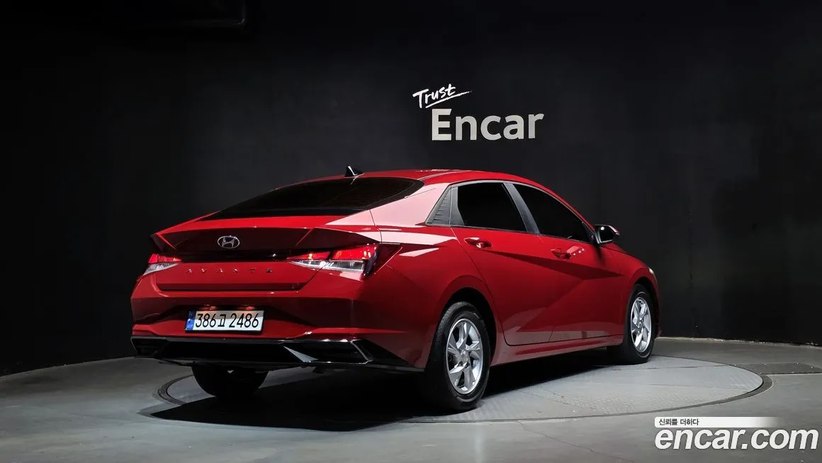 Hyundai AVANTE — фото 2
