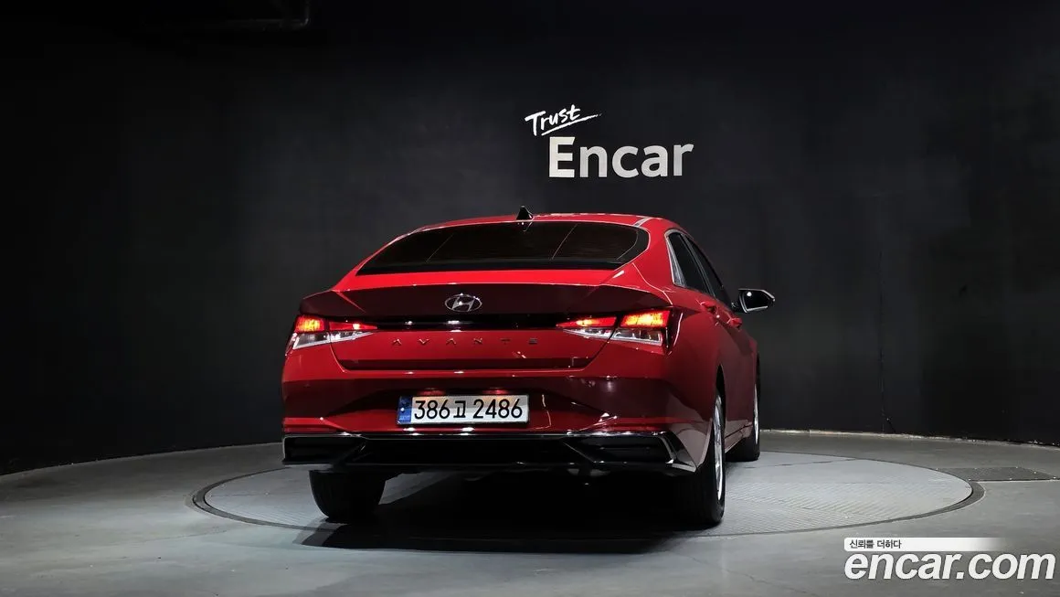 Hyundai AVANTE — фото 4
