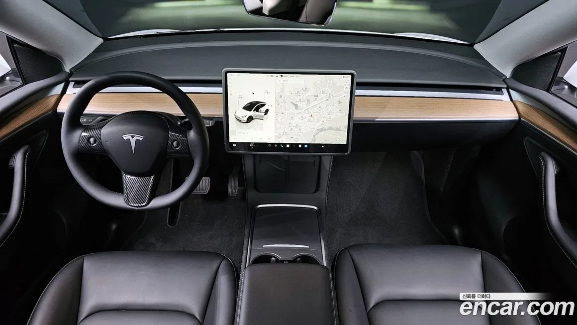 Tesla Model Y — фото 7