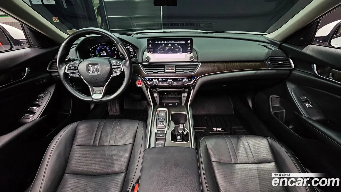 Honda Accord — фото 7