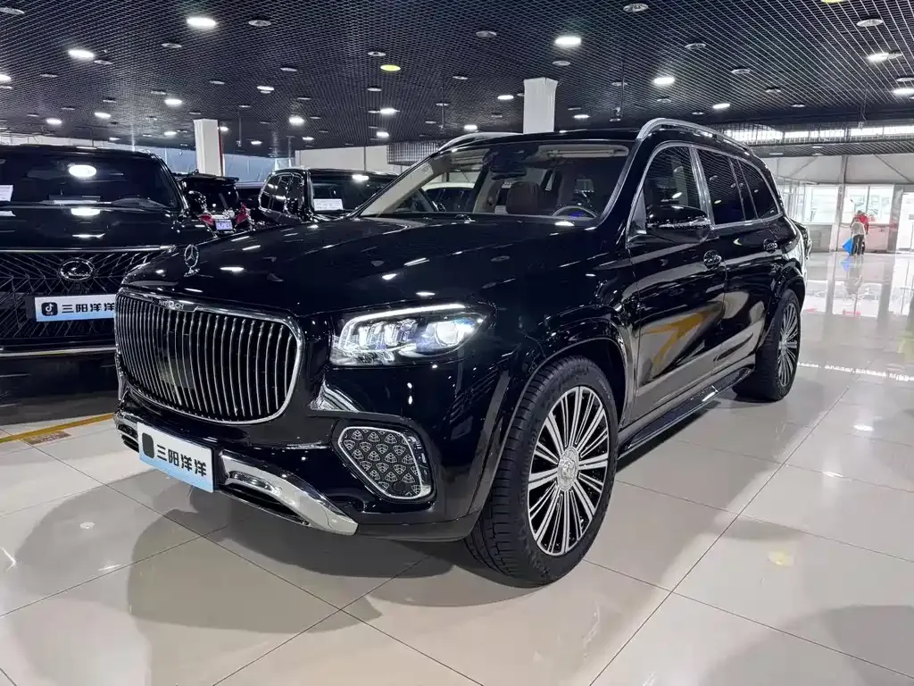 Mercedes-Benz GLS — фото 1