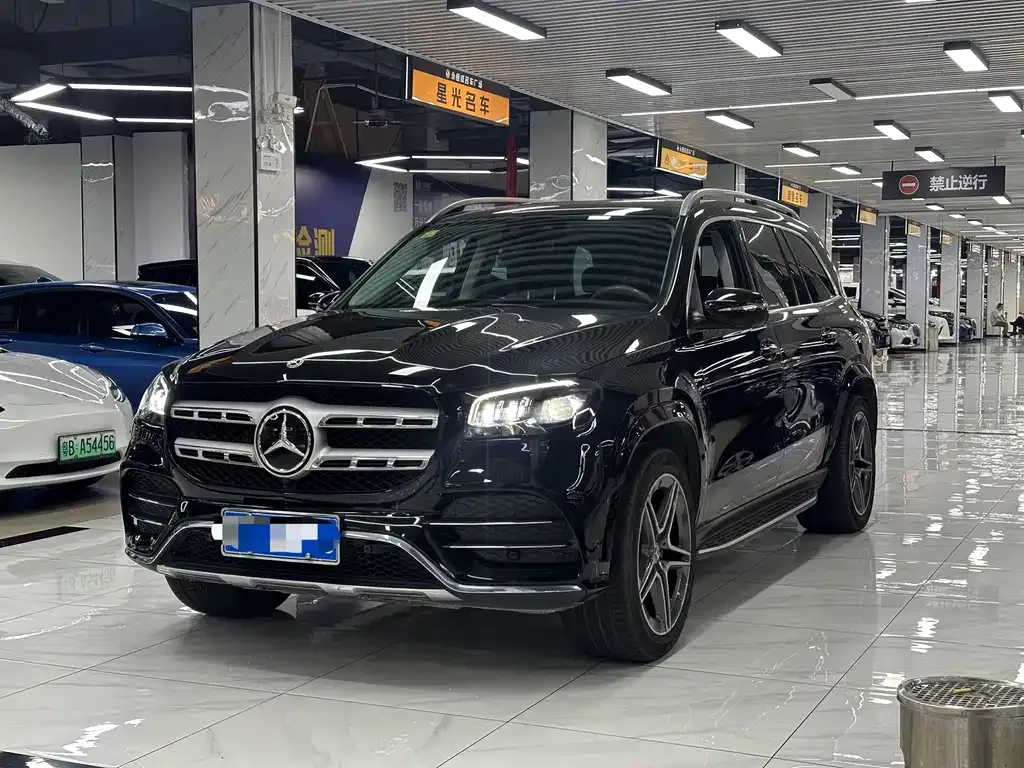 Mercedes-Benz GLS — фото 1