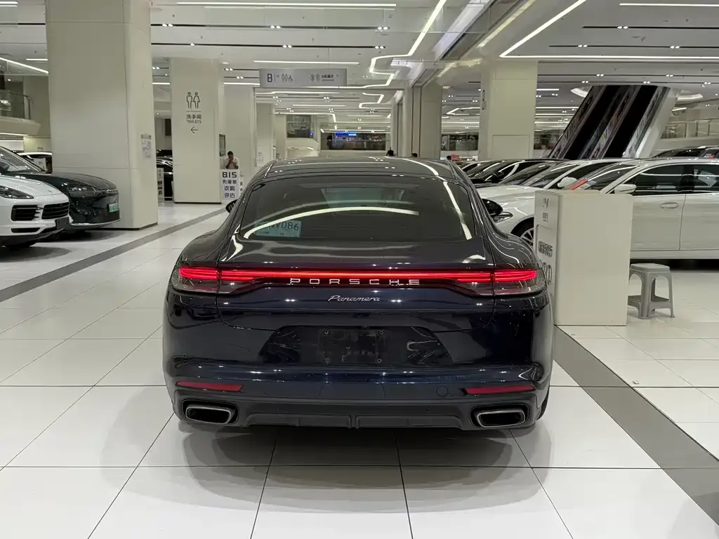 Porsche Panamera — фото 4