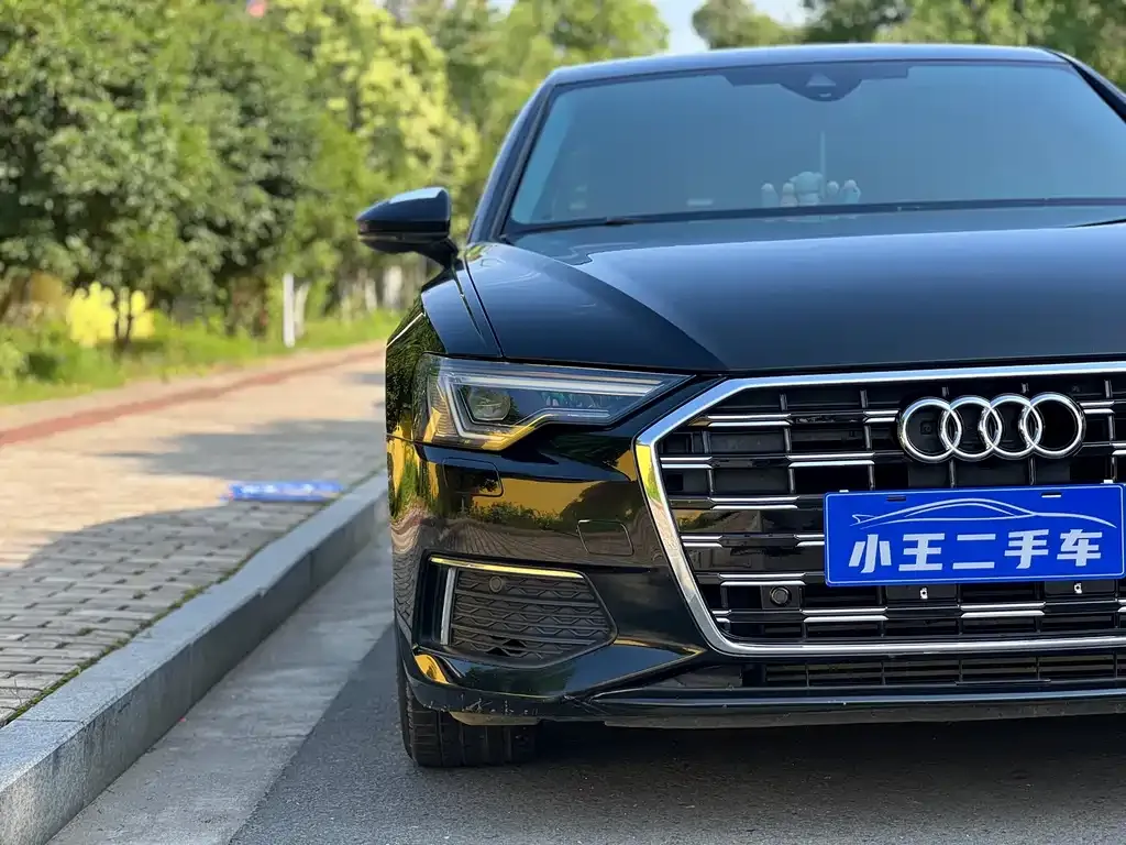 Audi A6L — фото 5