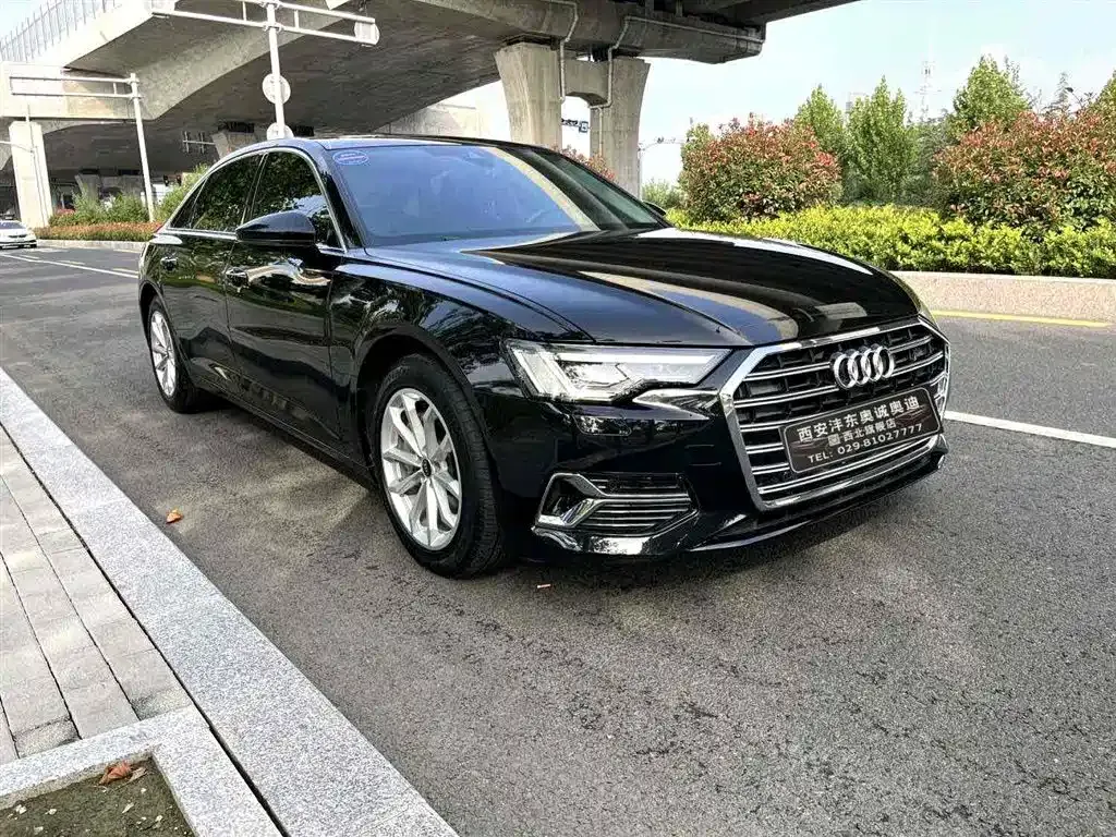 Audi A6L — фото 2