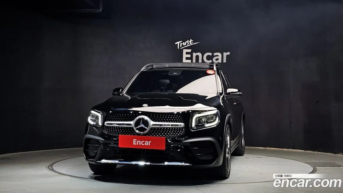 Mercedes-Benz GLB-Class — фото 3