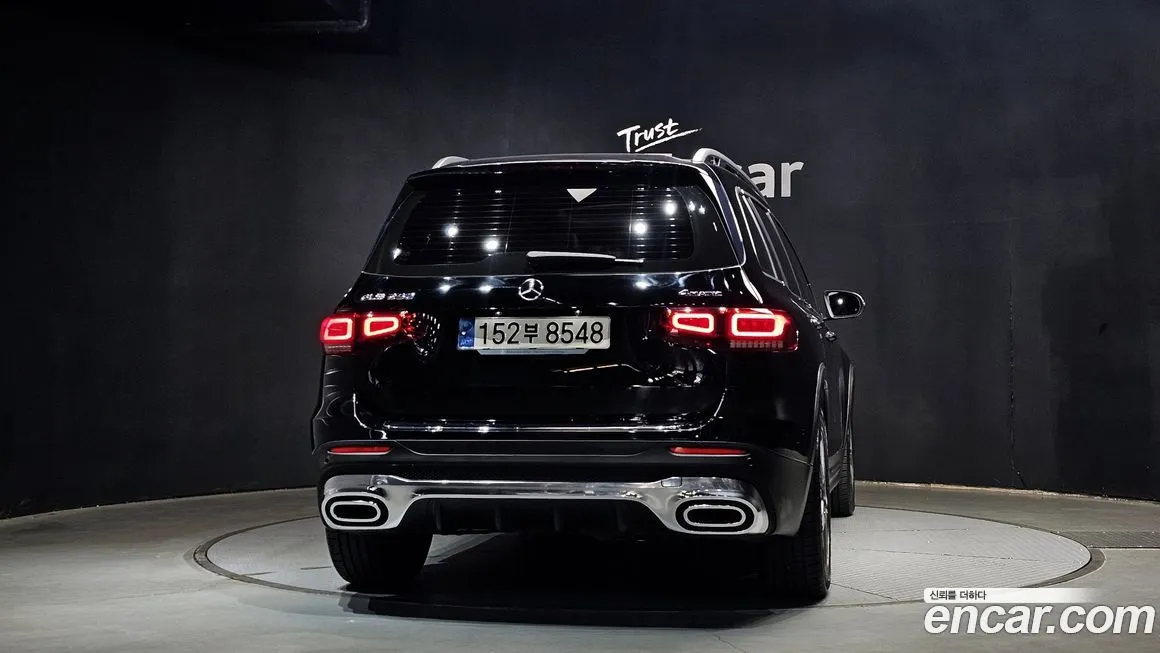 Mercedes-Benz GLB-Class — фото 4