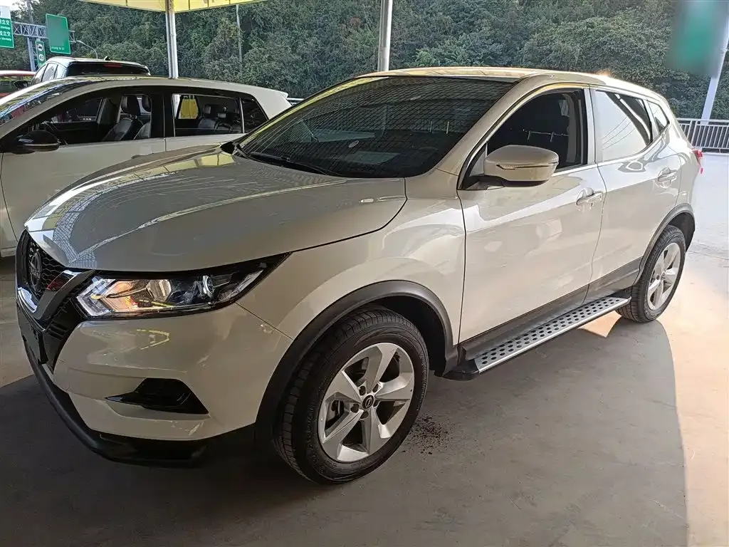 Nissan Qashqai — фото 5