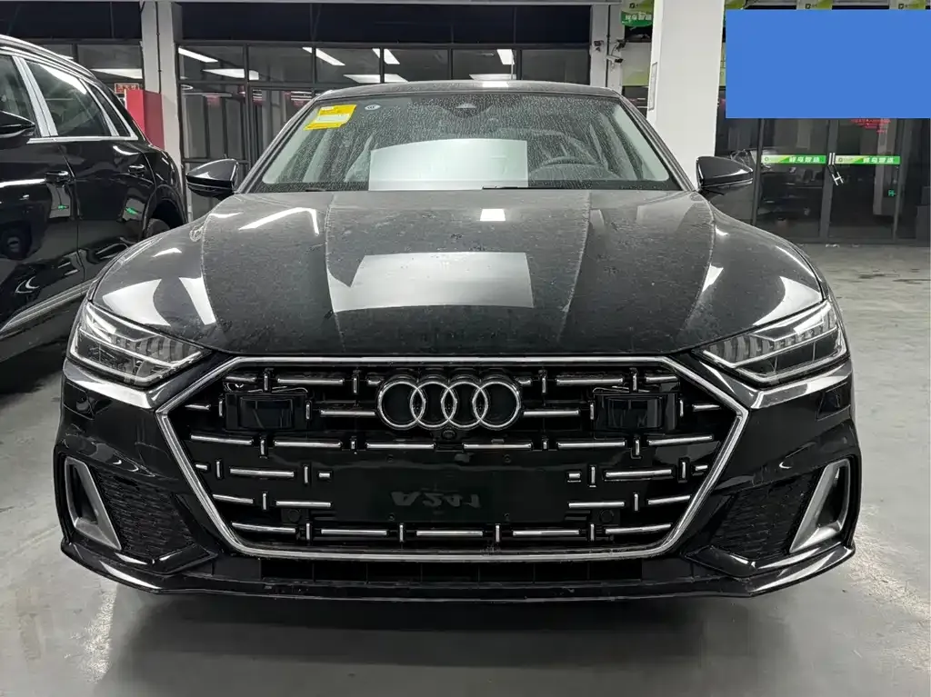 Audi A7L — фото 2