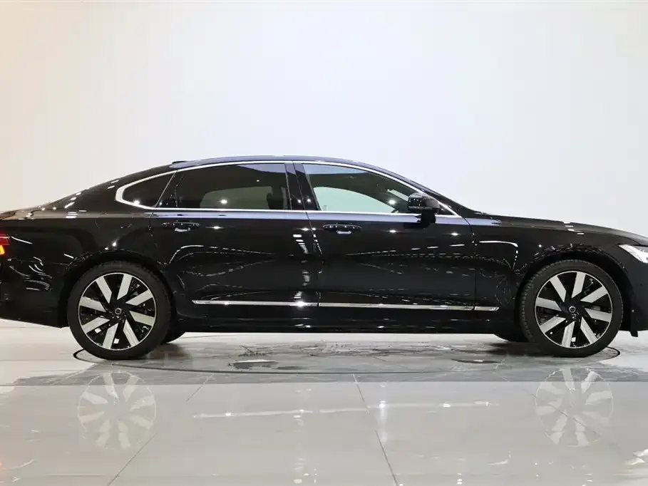 Volvo S90 PHEV — фото 7