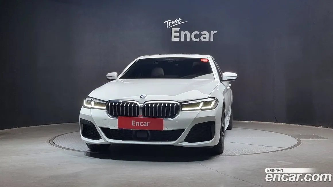 BMW 5-Series — фото 3