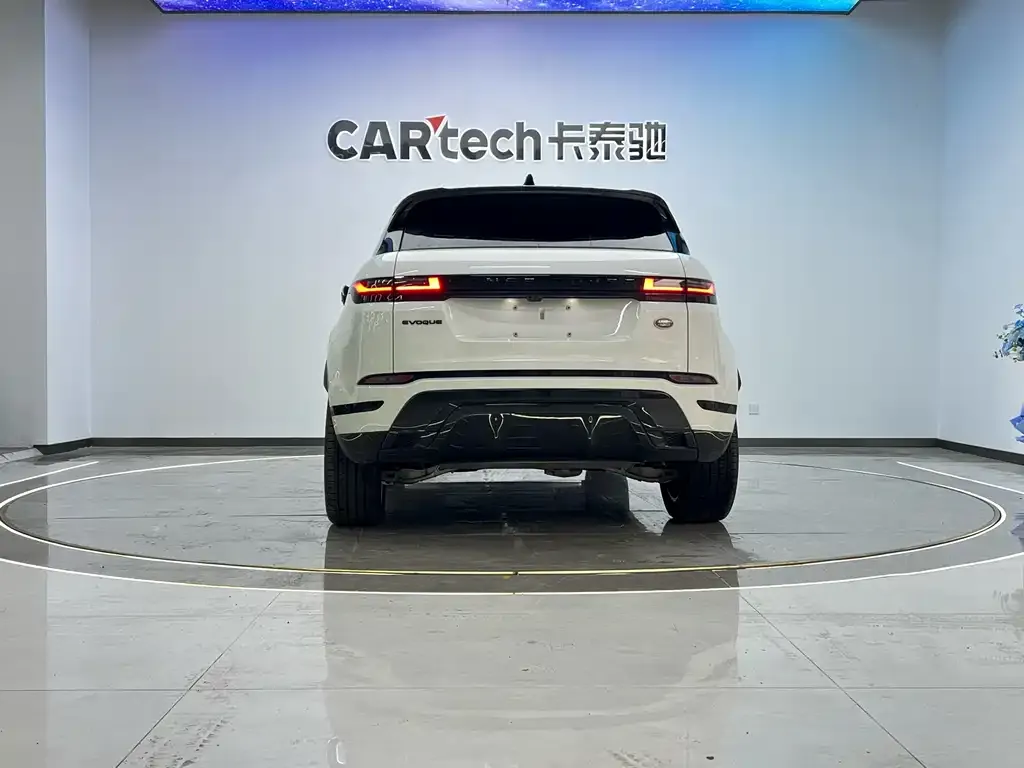 Land Rover Evoque — фото 6