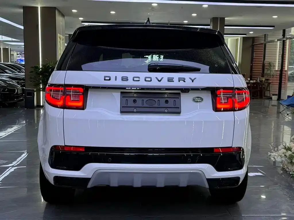 Land Rover Discovery Sport — фото 10