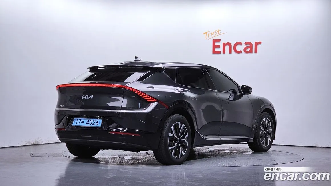 Kia EV6 — фото 2