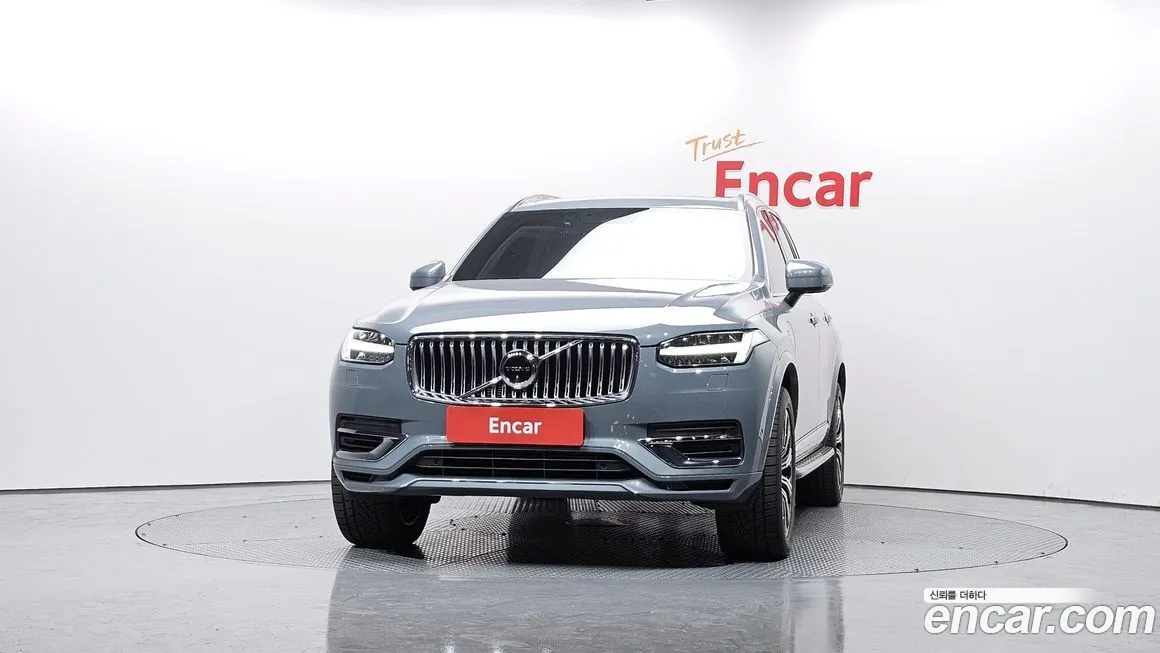 Volvo XC90 — фото 3