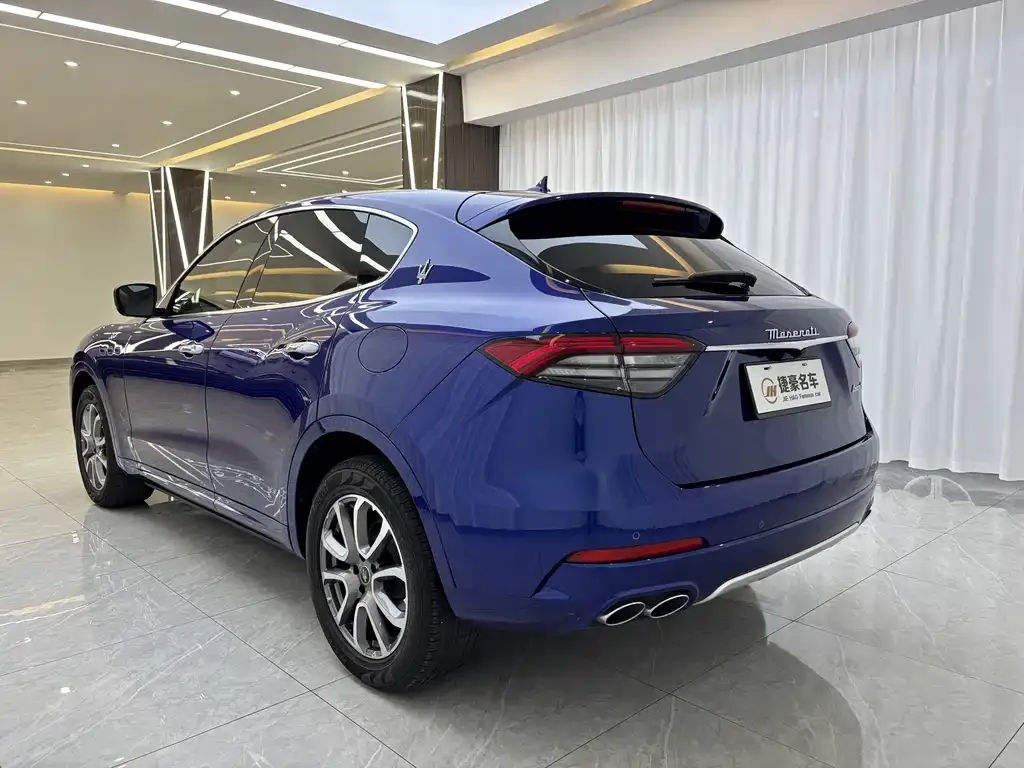 Maserati Levante — фото 10