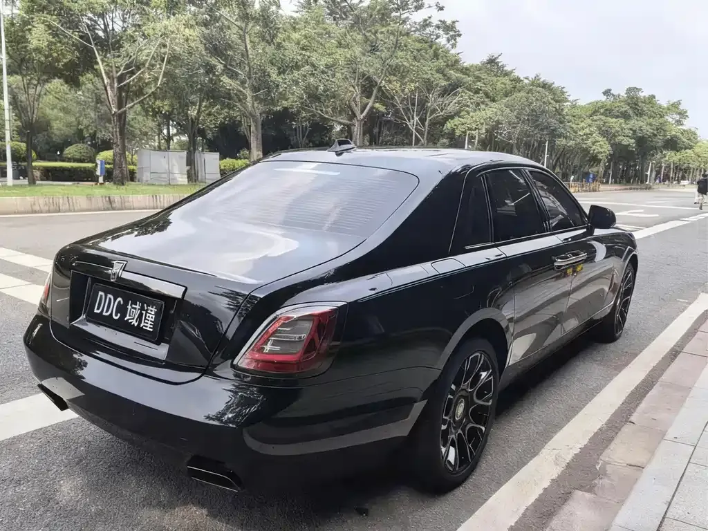 Rolls-Royce Ghost — фото 3