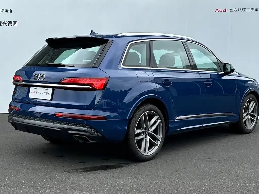 Audi Q7 — фото 3