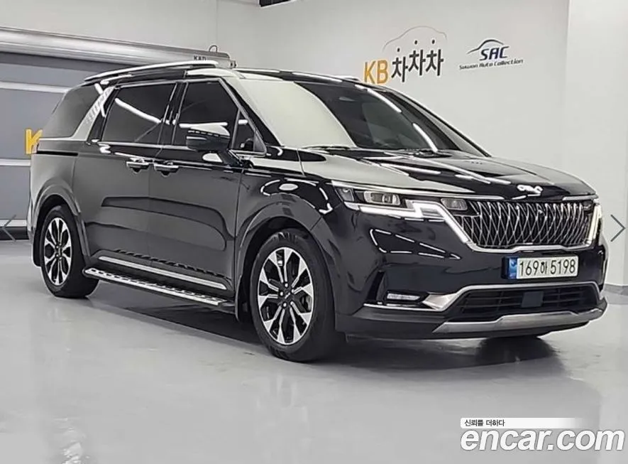 Kia Carnival — фото 4