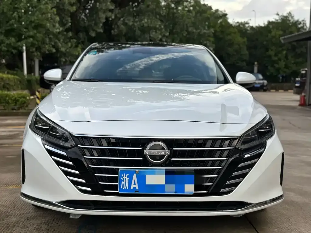 Nissan Teana — фото 2