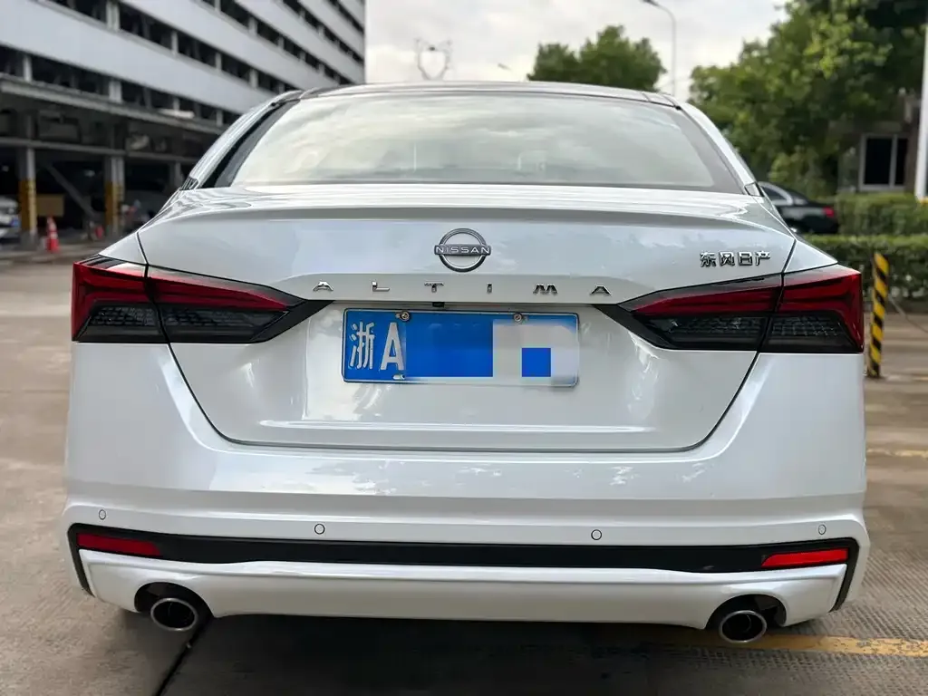 Nissan Teana — фото 5