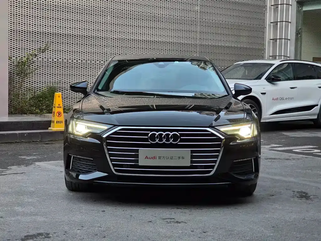 Audi A6L — фото 2