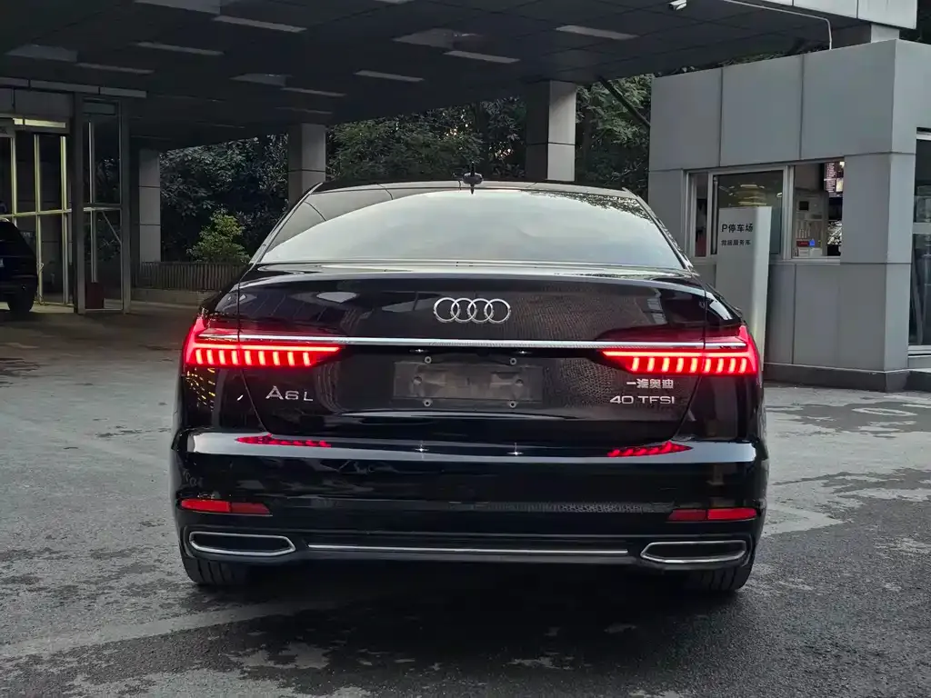 Audi A6L — фото 6