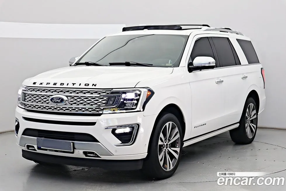 Ford Expedition — фото 1