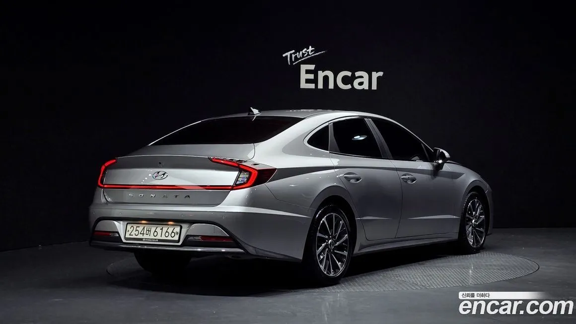 Hyundai Sonata — фото 2