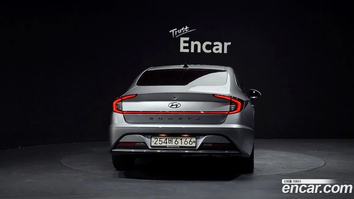 Hyundai Sonata — фото 4