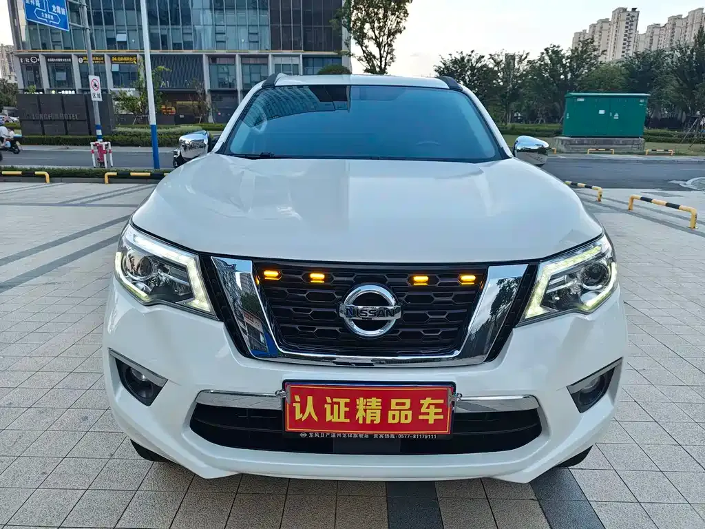 Nissan Terra — фото 2