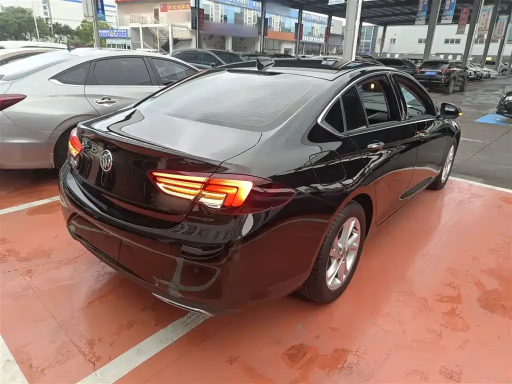 Buick Regal — фото 7