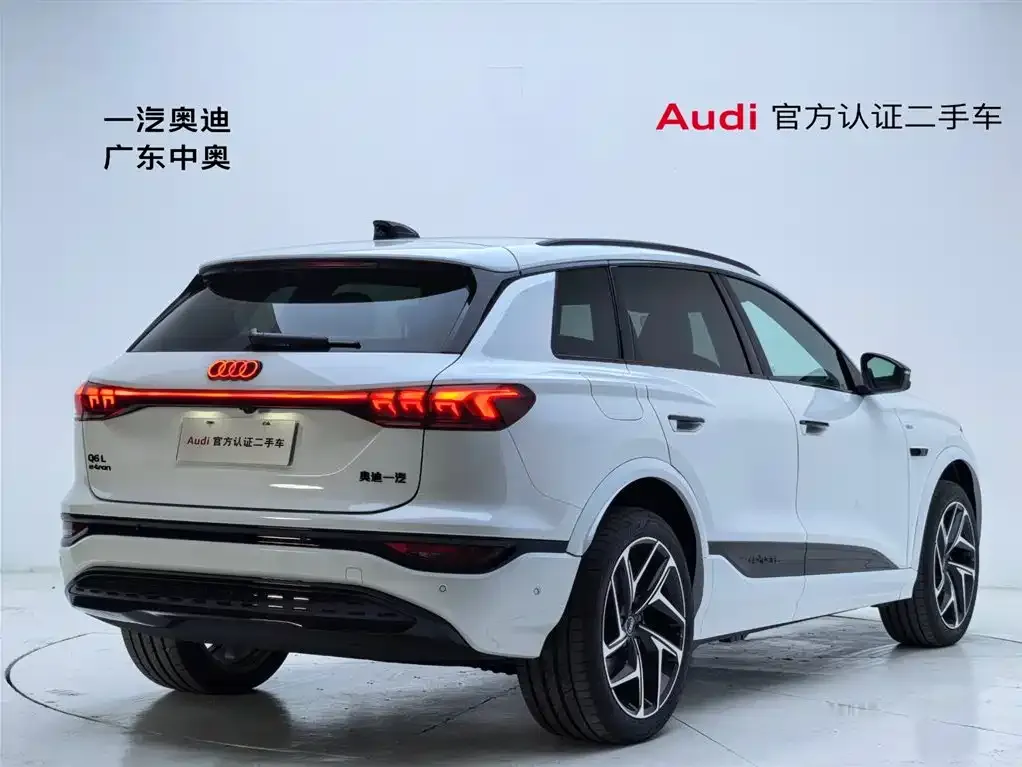 Audi Q6L e-tron — фото 4