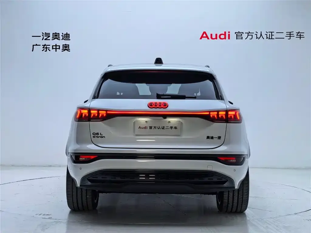 Audi Q6L e-tron — фото 5