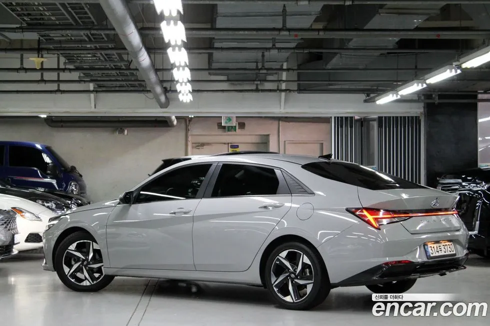 Hyundai AVANTE — фото 4