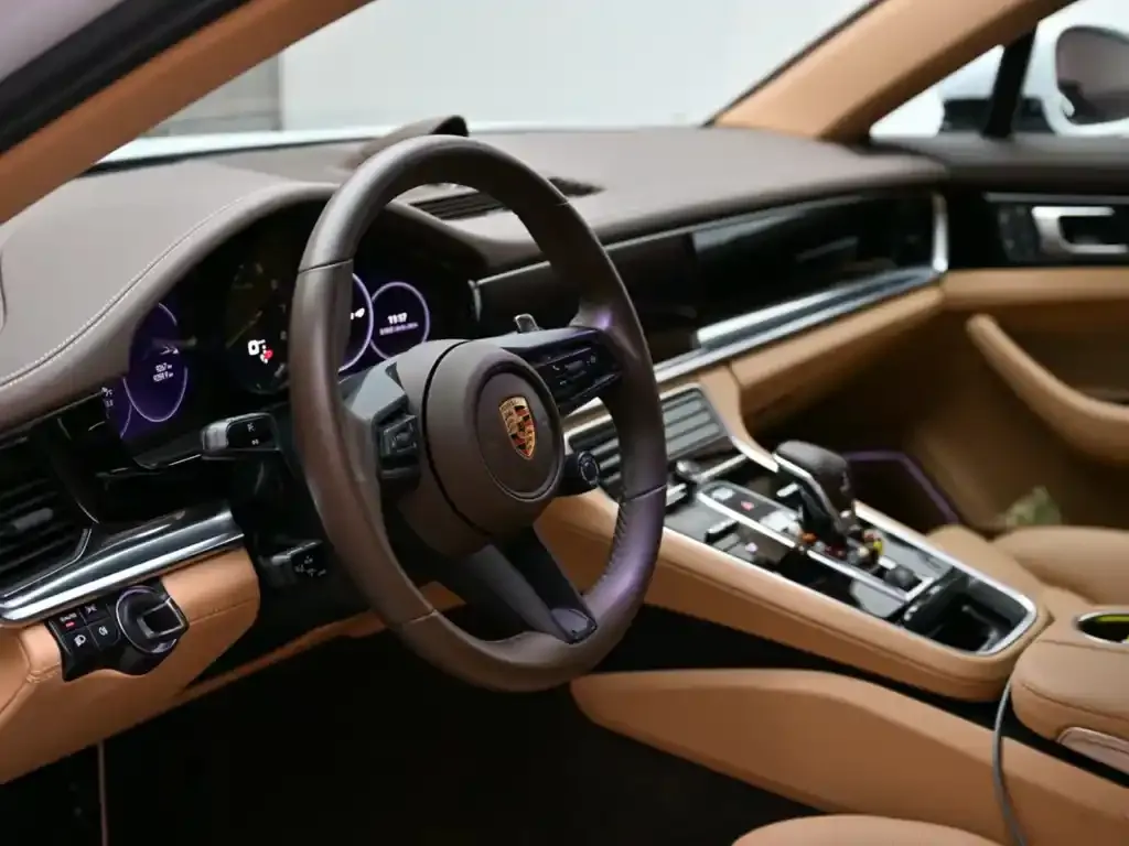 Porsche Panamera Hybrid — фото 6
