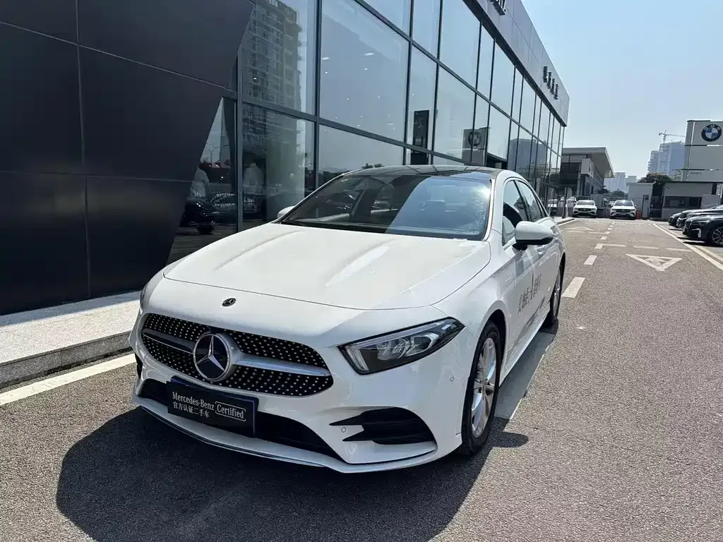 Mercedes-Benz A-Class — фото 1