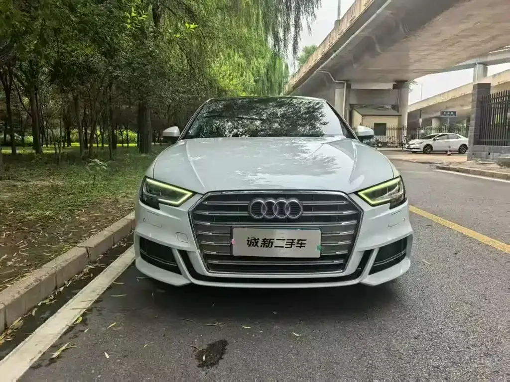Audi A3 — фото 2