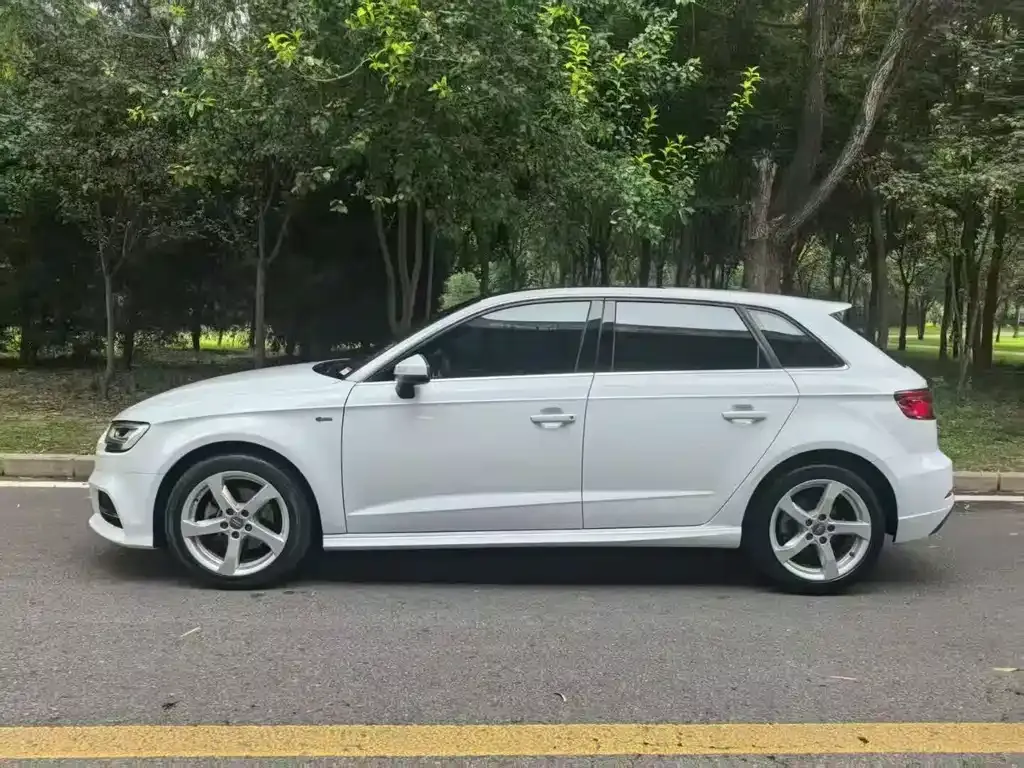 Audi A3 — фото 7