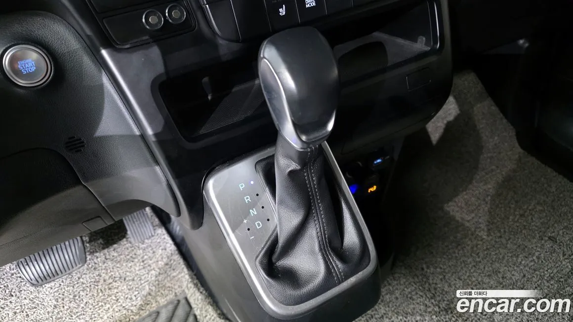 Hyundai Staria — фото 9
