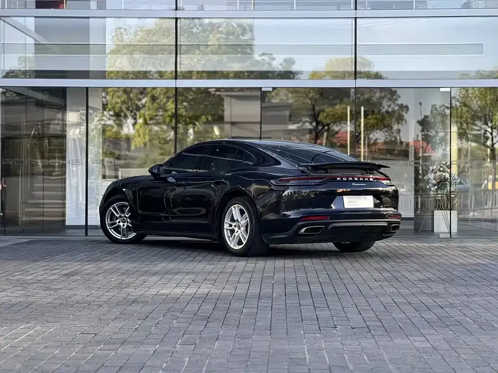Porsche Panamera — фото 4