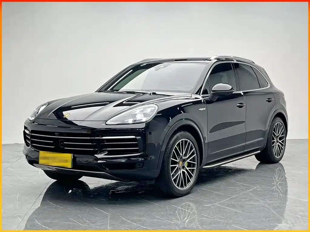 Porsche Cayenne Hybrid — фото 1