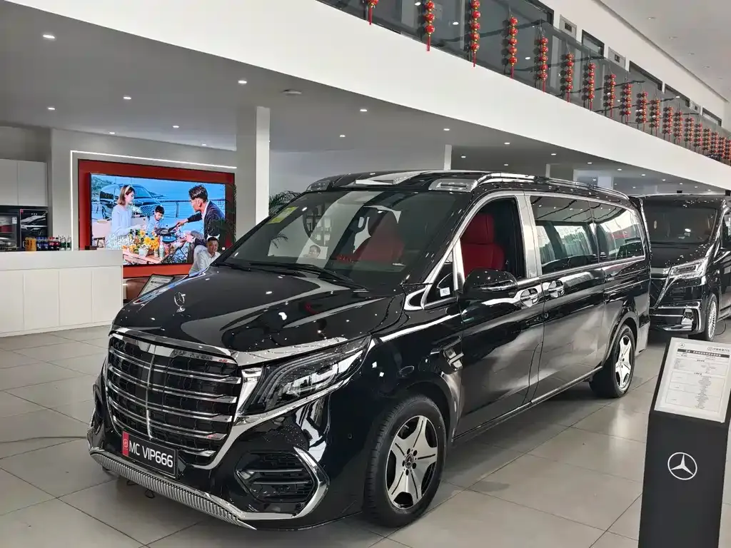 Mercedes-Benz Vito — фото 1