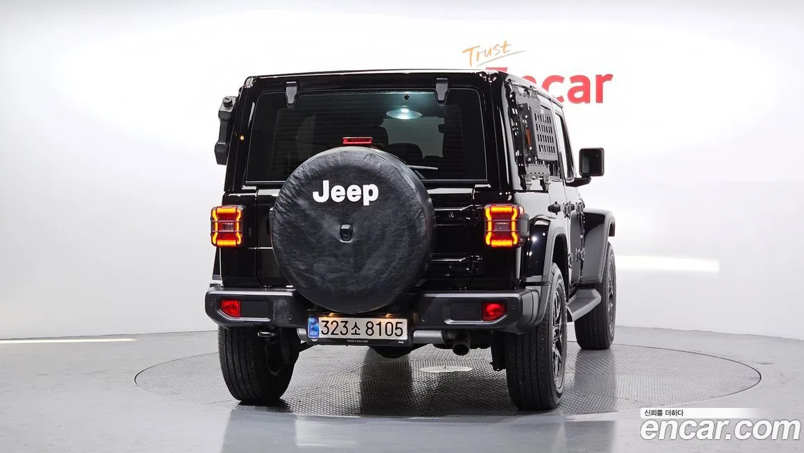 Jeep Wrangler — фото 4