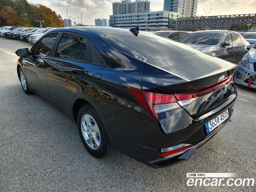 Hyundai AVANTE — фото 2